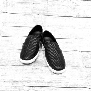 𝑮𝒊𝒂𝒏𝒏𝒊 𝑩𝒊𝒏𝒊: Black Slip on Sneakers